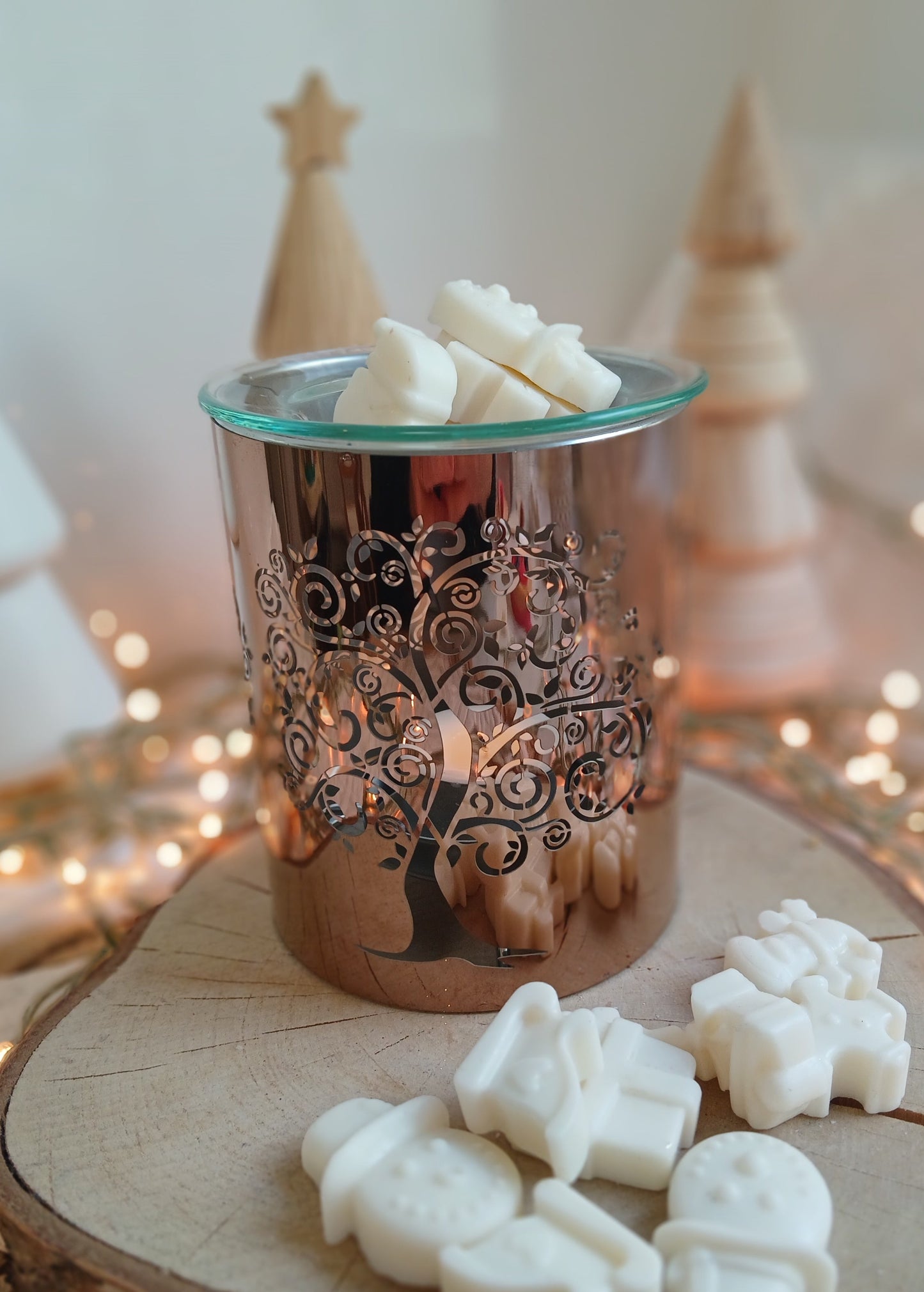 Metal wax melt burner